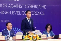 Le vice-ministre des Affaires étrangères Dang Hoàng Giang s’exprime lors de la conférence de presse sur l’ouverture à la signature de la Convention des Nations Unies contre la cybercriminalité (Convention de Hanoi), à Hanoi, le 8 octobre. Photo : VNA