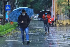 Hanoi devrait connaître des averses et des orages intermittents au cours des 10 prochains jours. Photo d'illustration: VNA