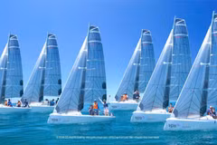 La VPS Cup Fareast 19R Open et Régate Internationale 2026 se tiendra dans la baie de Nha Trang du 17 au 19 juillet. Photo fournie par le comité d'organisation