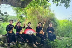 Les Tày de la commune de Khanh Xuân s'efforcent de restaurer, de préserver et de promouvoir le hát then.