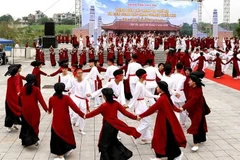 Le hat xoan (chant printanier), de la province de Phu Tho, a été reconnu par l’UNESCO comme patrimoine culturel immatériel de l’Humanité en décembre 2017. 