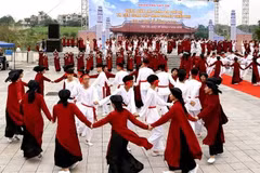 Le hat xoan (chant printanier), de la province de Phu Tho, a été reconnu par l’UNESCO comme patrimoine culturel immatériel de l’Humanité en décembre 2017. 