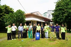 Un projet intitulé «Jardin de bambous communautaire» a été lancé au Village d'enfants SOS de Go Vâp à Hô Chi Minh-Ville pour célébrer la Journée mondiale du bambou, le 18 septembre. Photo : gracieuseté des organisateurs