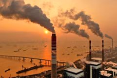 Le Vietnam s’est fixé pour objectif de réduire ses émissions de CO2 de 45% d’ici 2030 par rapport aux niveaux de 2010, et d’atteindre la neutralité carbone d’ici 2050. Photo: moitruongvadothi.vn