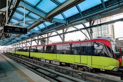 Ligne de métro Nhon-Station Hanoï. Une série d’investissements prévus dans les infrastructures ferroviaires nationales et urbaines au cours des 15 prochaines années devrait générer une demande considérable de produits de l’industrie ferroviaire. Photo : VNA