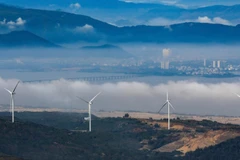 Une centrale éolienne à Gia Lai. Photo : nhandan.vn