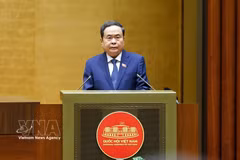 Le président de l'Assemblée nationale, Trân Thanh Mân, prononce le discours d'ouverture de la première session extraordinaire de la 16e législature de l'Assemblée nationale. Photo : VNA