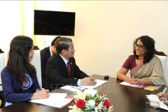 Le vice-président de l’Assemblée nationale du Vietnam, Nguyên Duc Hai lors de son entrevue avec la Première ministre sri-lankaise Harini Amarasuriya (à droite), le 20 mars. Photo : VNA