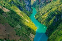 Un tronçon de la rivière Nho Quê à Hà Giang. Photo : Vietluxtour