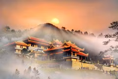 Le site touristique de Tây Thiên, un complexe culturel niché au cœur de la forêt primaire de Tam Dao. Photo: baochinhphu.vn