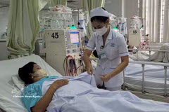 Cette avancée majeure a été rendue possible grâce à l’expertise et au transfert de technologie des spécialistes de l’Hôpital Thông Nhât. Photo: VNA