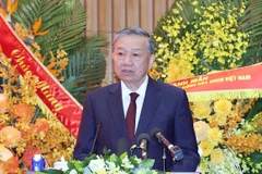 Le secrétaire général du Parti communiste du Vietnam, Tô Lâm, prend la parole lors de l’événement.n à Hanoi, le 21 juillet. Photo : VNA