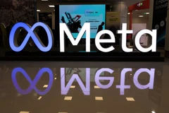 Meta possède et exploite trois des plateformes de communication les plus utilisées au monde : WhatsApp, Instagram et Messenger. Photo: VietnamPlus