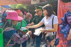 Le 30 juillet est la journée choisie par le Vietnam comme Journée de prévention et de lutte contre la traite des êtres humains afin d’impliquer davantage les organismes publics et la société civile dans la prévention et la lutte contre ce fléau. Photo : VNA
