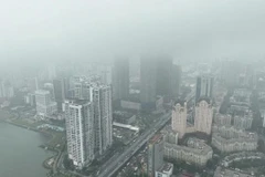 La qualité de l'air à Hanoi se dégrade à nouveau. Photo: suckhoedoisong.vn