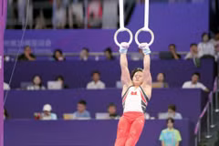 Le gymnaste Nguyên Van Khanh Phong à la Coupe du monde de gymnastique artistique 2025, étape de Varna, en Bulgarie, le 10 mai. Photo : CTV/CVN