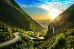 La boucle de Hà Giang. Les routes de montagne, bien que magnifiques, peuvent se révéler exigeantes pour les conducteurs novices. Photo: hagiangplateautours.com