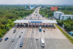 Un poste de péage direct sur l'autoroute Hô Chi Minh - Long Thành - Dâu Giây. Photo: VNA