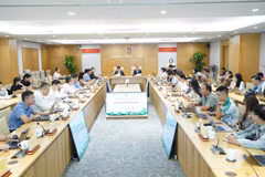Conférence de presse annonçant le lancement du Prix des produits de technologie numérique «Make in Vietnam» 2025. Photo : VietnamPlus