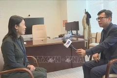 La cheffe de l’Office des Nations Unies contre la drogue et le crime (ONUDC), Xiaohong Li lors de son entretien avec l’Agence vietnamienne d’information (VNA). Photo : VNA
