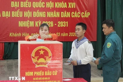 Élections législatives et locales : vote anticipé dans la zone spéciale de Truong Sa 