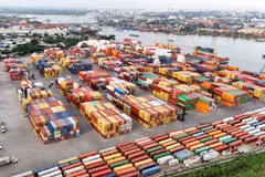 Au port de Long Binh (SOWATCO) à Thu Duc. Photo d'illustration: VNA
