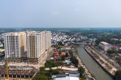 Les projets de logements sociaux contribuent à répondre aux besoins en logement des personnes et des travailleurs à faibles revenus, tout en favorisant un développement urbain durable. Photo : VNA