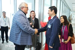 Le président de la Chambre des représentants de Nouvelle-Zélande, Gerry Brownlee, à l'aéroport international de Nôi Bai. Photo: VNA