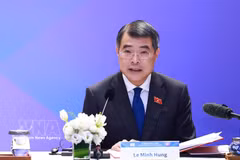 Le Premier ministre Le Minh Hung. Photo: VNA