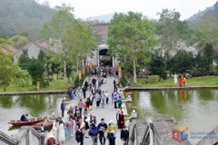 La province de Quang Ninh comprend un patrimoine exceptionnel comprenant 641 sites et 362 patrimoines culturels immatériels. Photo: baoquangninh.vn