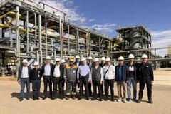 La délégation de Petrovietnam visite le site du projet pétrolier de Bir Seba, situé dans les blocs 433a et 416b en Algérie. Photo: https://petrovietnam.petrotimes.vn