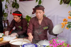 Le Banh cuon Thanh Tri se distingue par sa finesse, sa texture soyeuse et son parfum délicat de riz. Photo: VNA