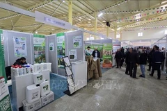 Le Salon AGRITOUR EXPO 2025 rassemble de nombreux acteurs de l'agriculture, de l'industrie de transformation, des matériaux, des services et du tourisme durable. Photo: VNA