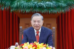 Entretien téléphonique entre le leader du Parti To Lam et le PM singapourien Lawrence Wong