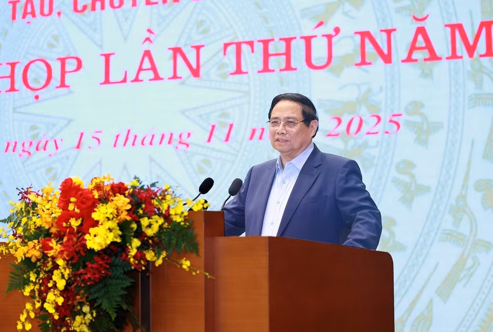 chinh.jpg
