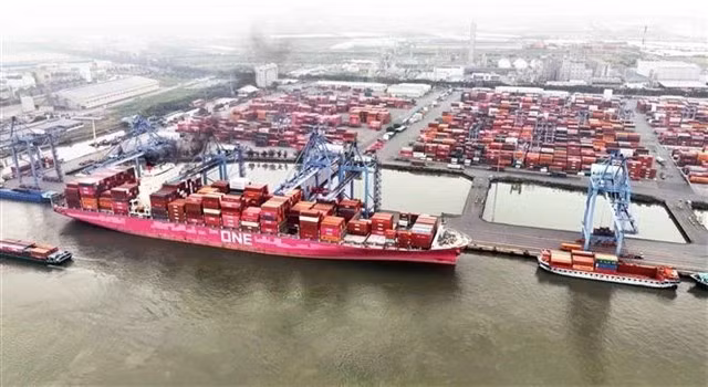 Port international de Cai Mep-Thi Vai, dans la province méridionale de Ba Ria-Vung Tau. Image d'illustration. (Photo : VNA)