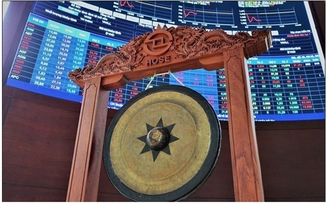 KienlongBank (KLB), BVBank (BVB) et VietBank (VBB) ont déjà annoncé une feuille de route précise pour leur transition de l'UPCoM à la HoSE. Photo hsx.vn