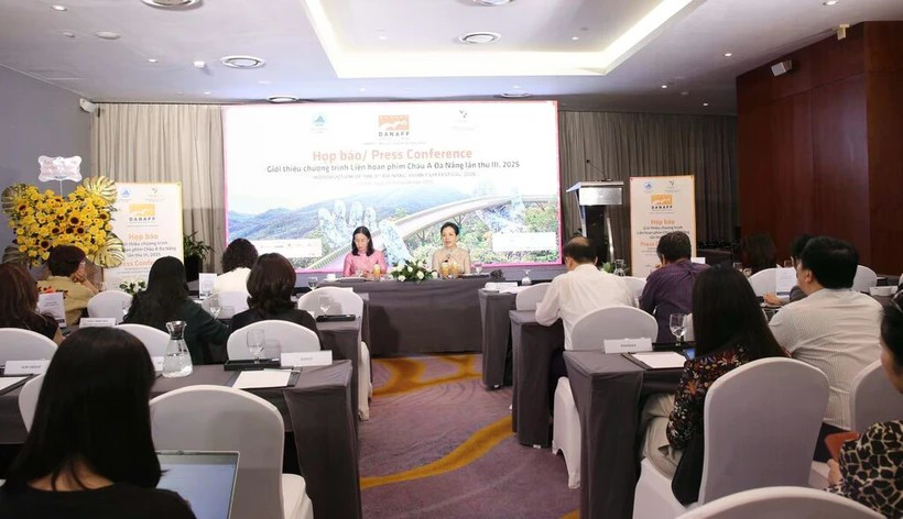 Lors de la conférence de presse sur l'événement, tenue à Hanoï le 3 juin. Photo : VNA