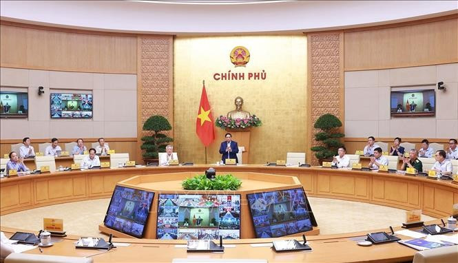 Le Premier ministre Pham Minh Chinh lors de la réunion du gouvernement le 5 octobre. Photo : VNA