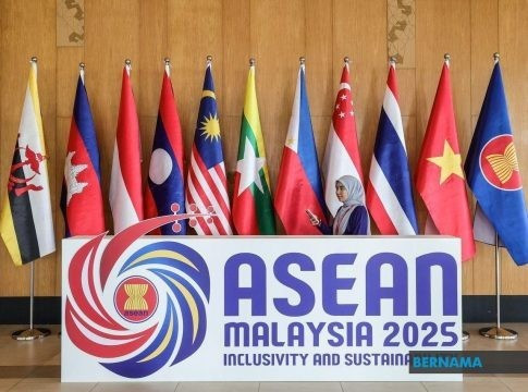 Le Premier ministre malaisien appelle les pays de l'ASEAN à continuer de promouvoir la paix. (Photo d'illustration : Bernama)