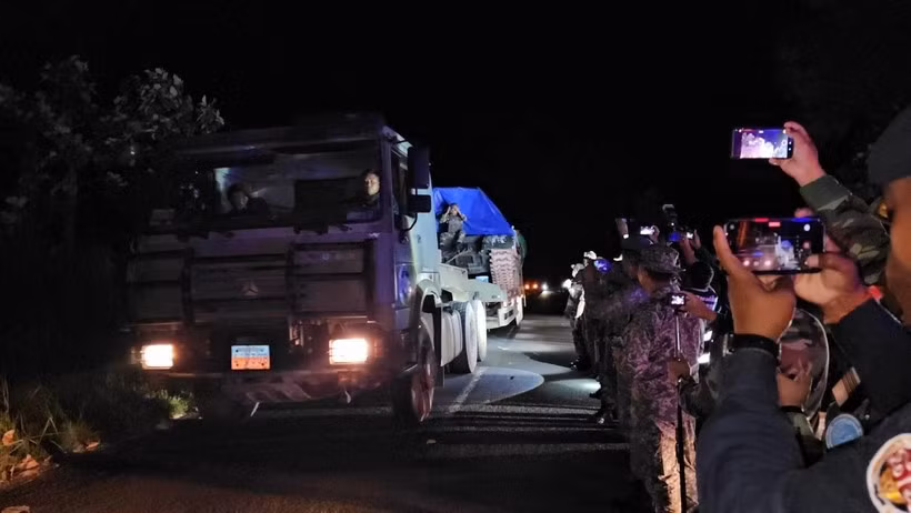Le Cambodge et la Thaïlande commencent à retirer leurs armes lourdes et leurs équipements de la zone frontalière contestée. (Photo : freshnewsasia)