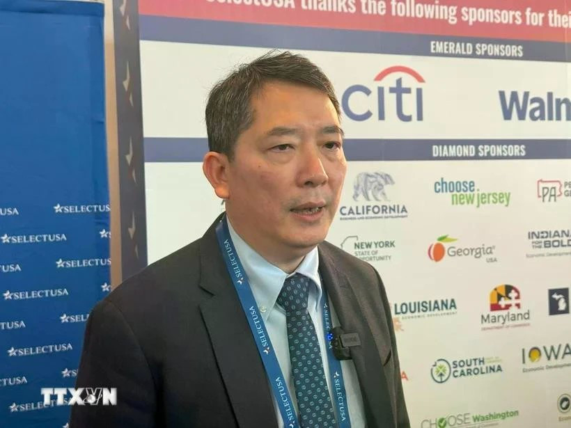 Le vice-ministre des Finances, Cao Anh Tuan, accorde une interview à l'Agence vietnamienne d'information (VNA). (Photo : VNA)