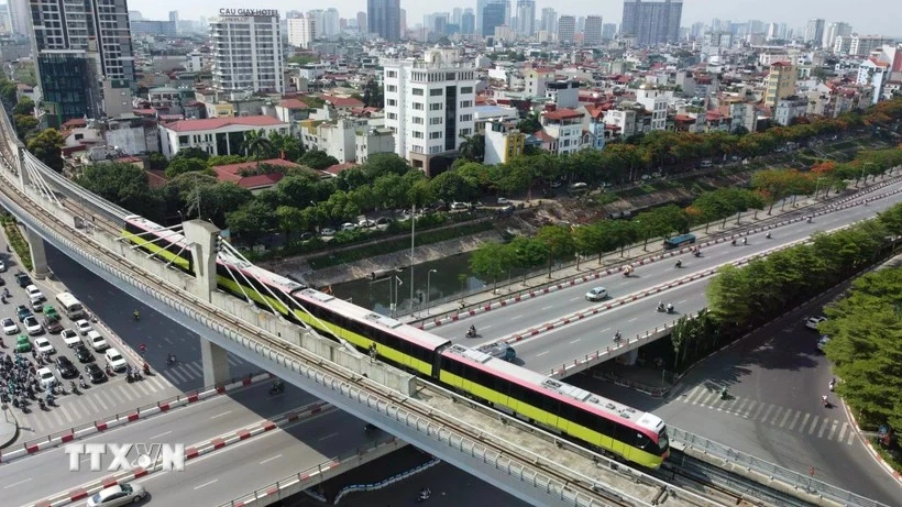 Le Comité permanent de l'AN appelle à une étude approfondie des politiques spécifiques au développement ferroviaire. Photo : VNA