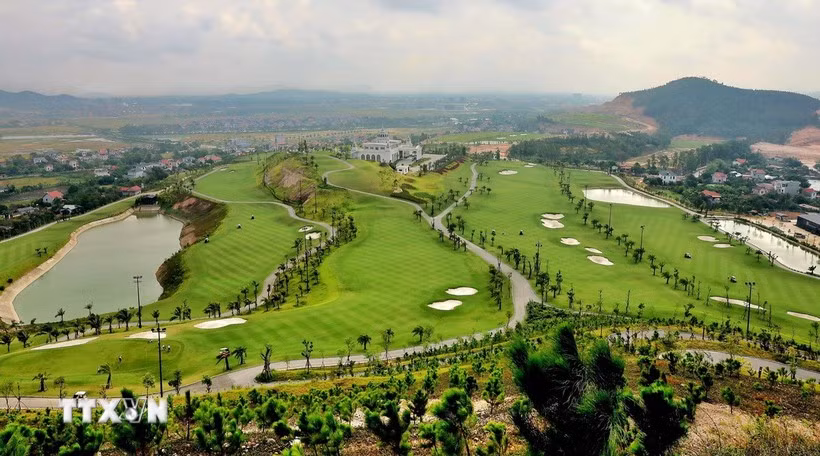Le tourisme de golf s’impose aujourd’hui comme l’un des secteurs les plus dynamiques de l’industrie touristique vietnamienne. Photo : VNA