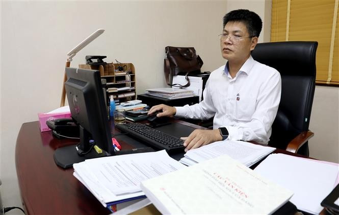 Nguyên Ngoc Hoàn, vice-secrétaire du Comité du Parti et directeur adjoint de la société à responsabilité limitée à associé unique Petrolimex Hung Yên. Photo : VNA