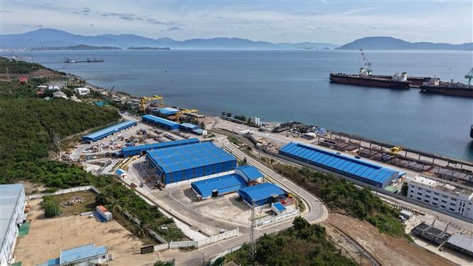 Un coin de la zone économique de Van Phong (province de Khanh Hoa). Photo : VNA