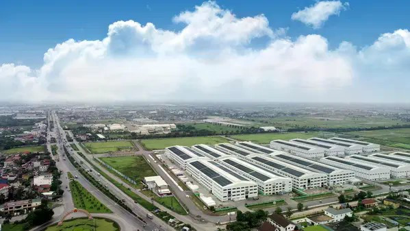 Au cours des cinq premiers mois, les investissements en capital provenant du budget de l'État devraient atteindre 24,3 % du plan, soit une hausse de 17,5 % par rapport à la même période de l'année dernière. (Photo : Vietnam+)