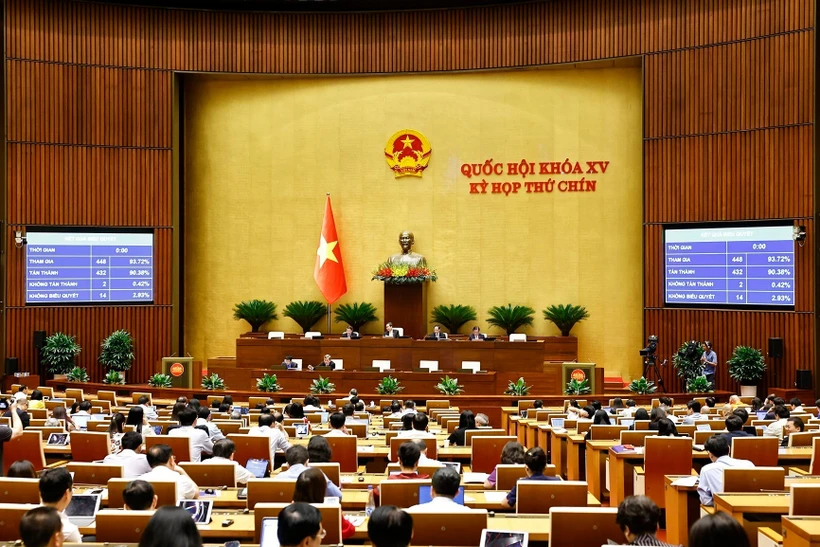 L'Assemblée nationale adopte des lois sur la gestion du capital public et les normes techniques. Photo : VNA