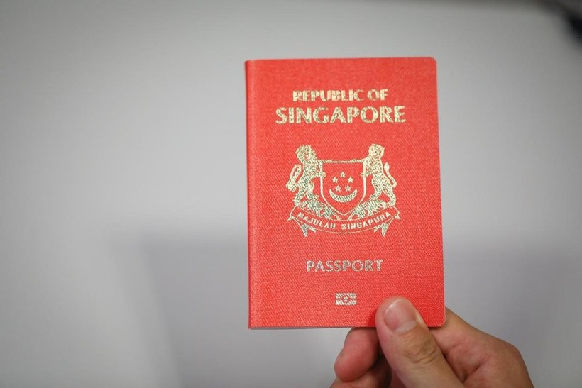 Les Singapouriens détiennent toujours le passeport le plus puissant au monde. Photo: straitstimes.com