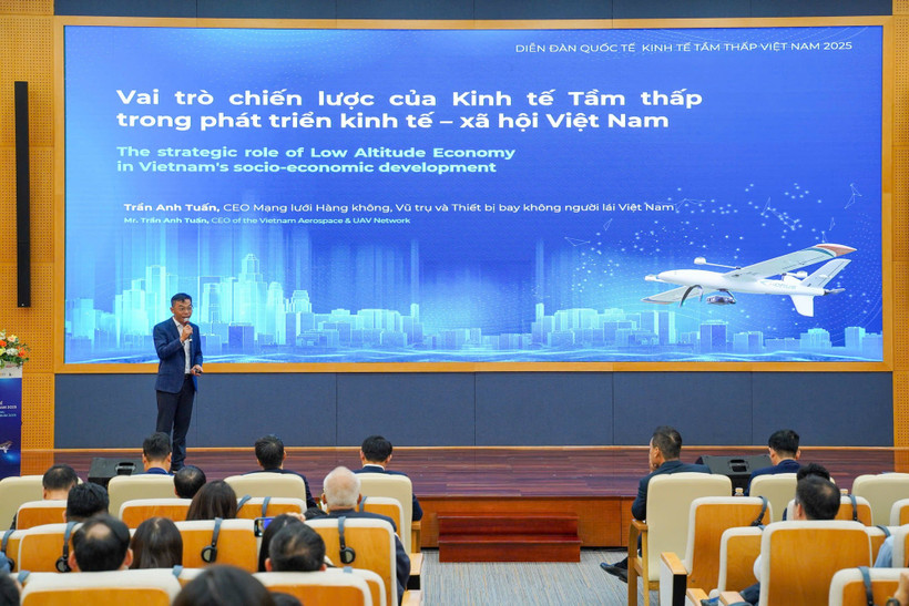 Vue du Forum vietnamien sur l'économie de basse altitude 2025 à Hanoï le 14 novembre 2025 (Photo : VNA)